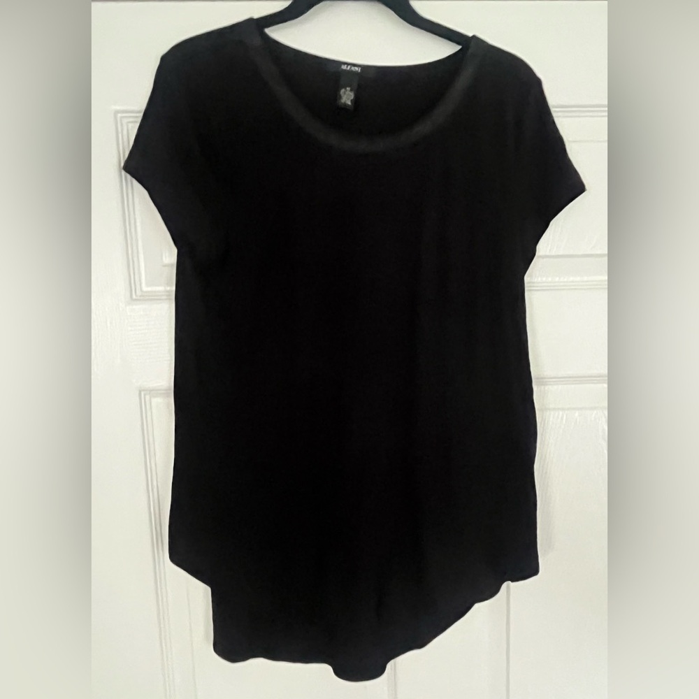 Alfani Black Short Sleeve Women's Tee